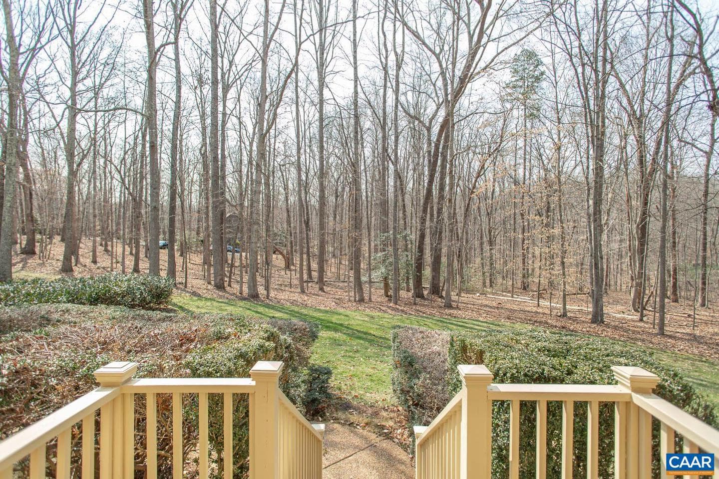 750 Lochridge Ln photo 3