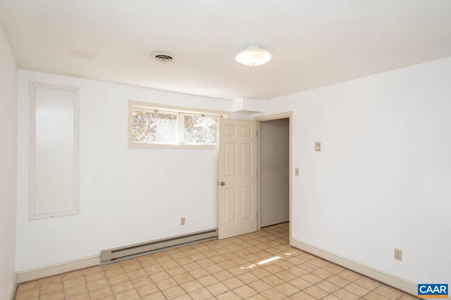 750 Lochridge Ln photo 30