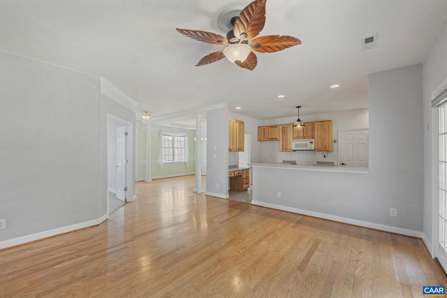 1118 Rustic Willow Ln photo 8