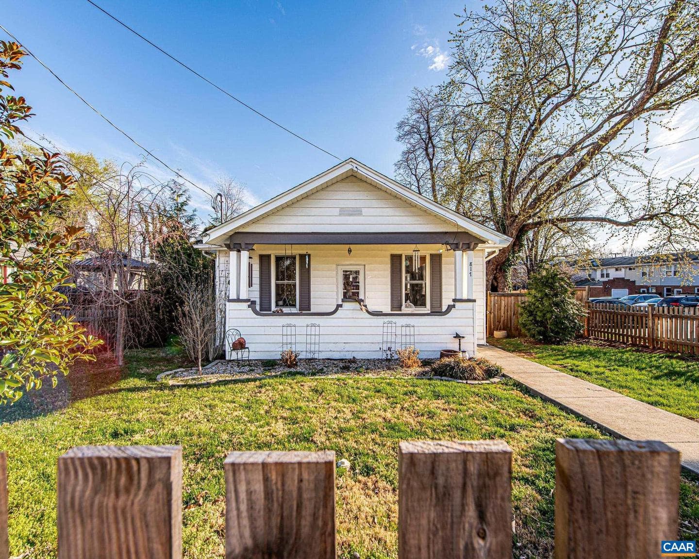 817 Henry Ave