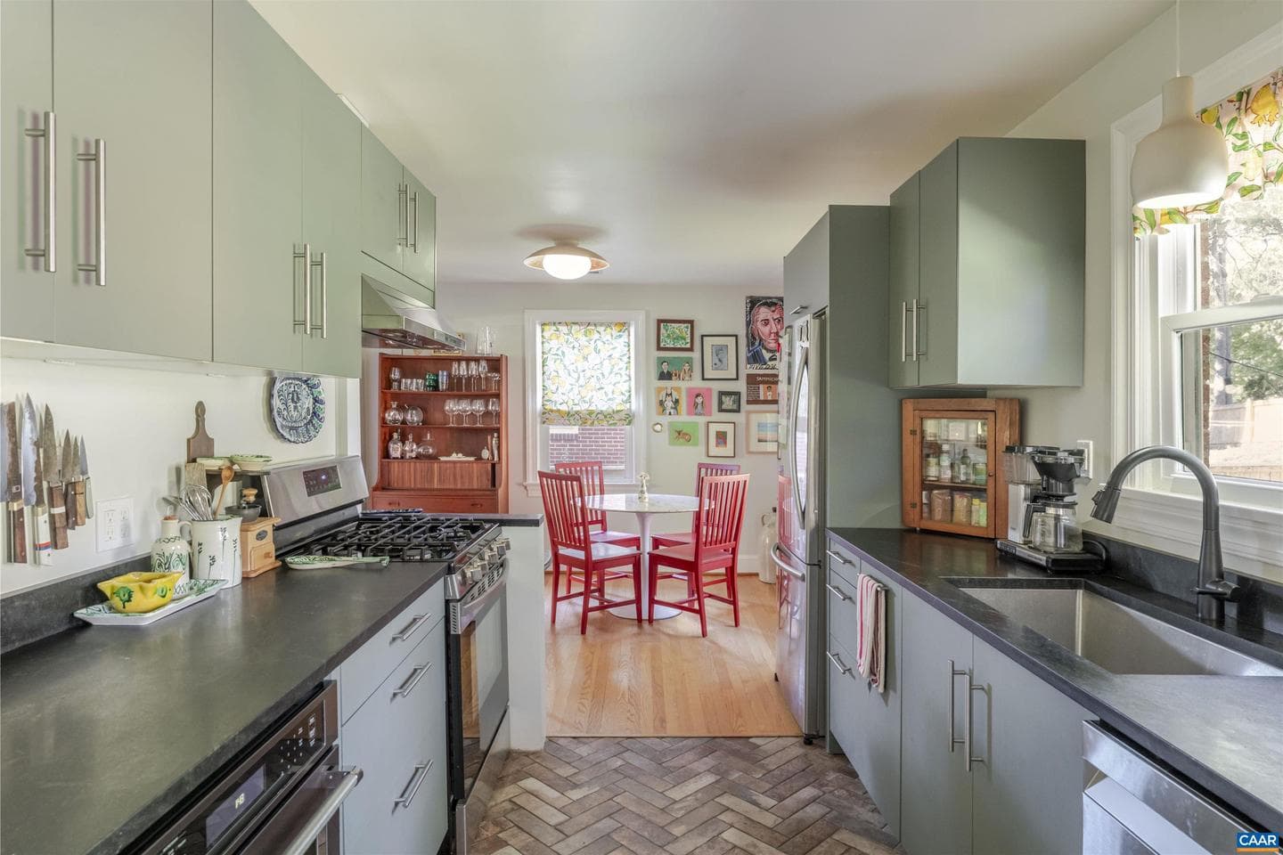 1531 Rugby Ave photo 12