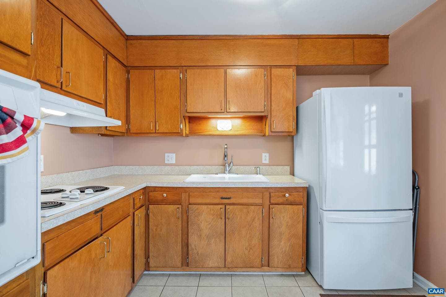 2417 Commonwealth Dr photo 15