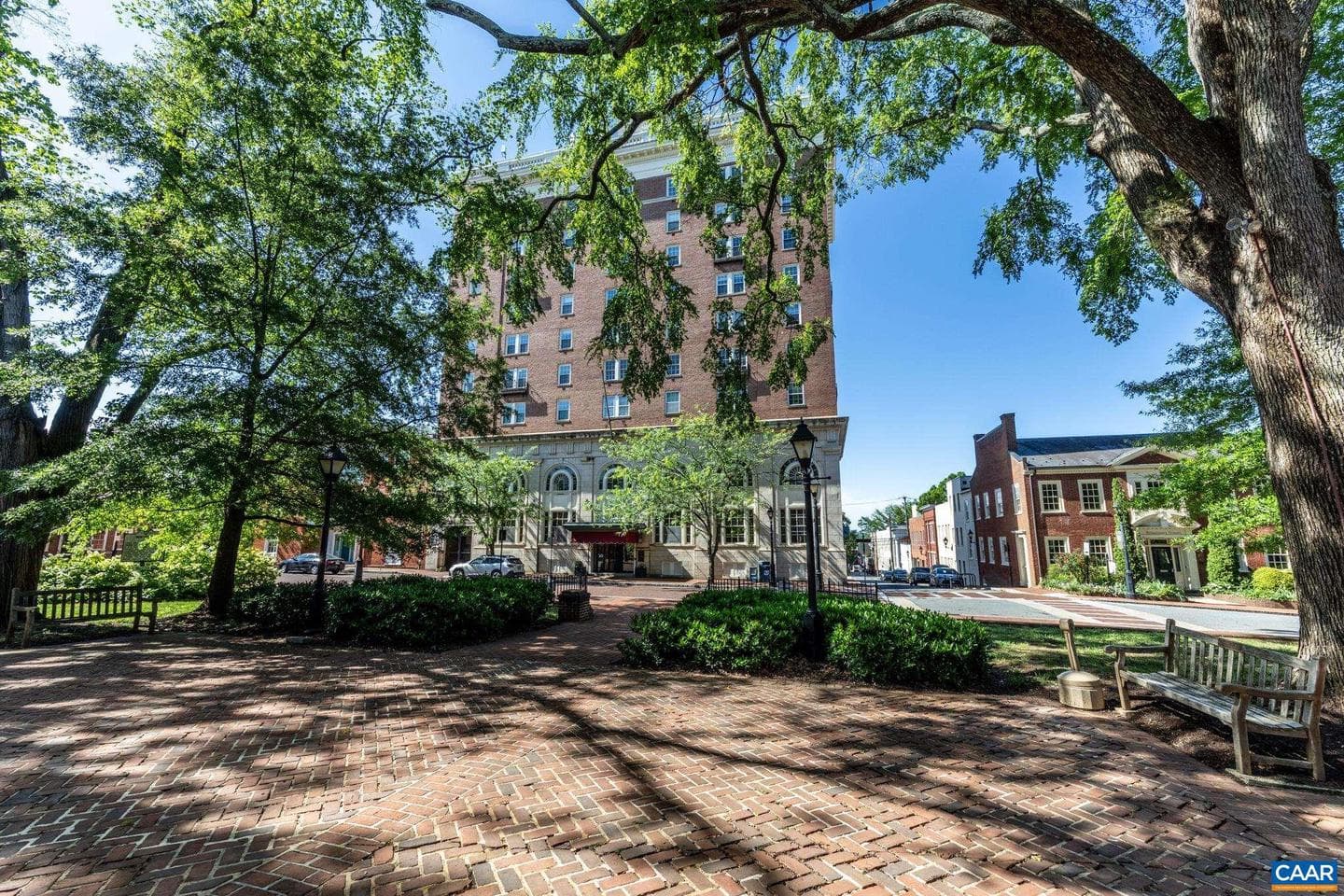 500 Court Sq #505