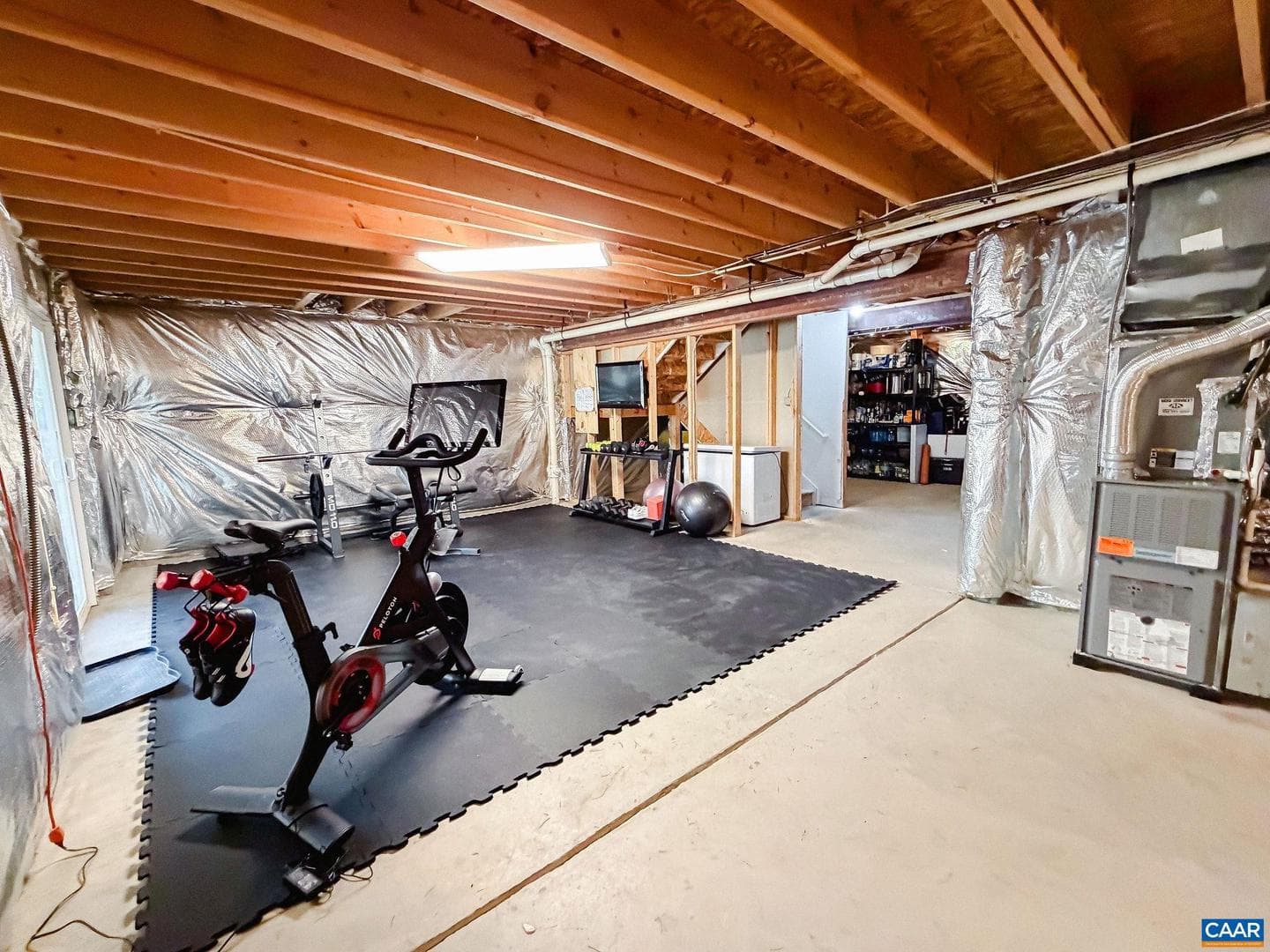 566 Justin Dr photo 46