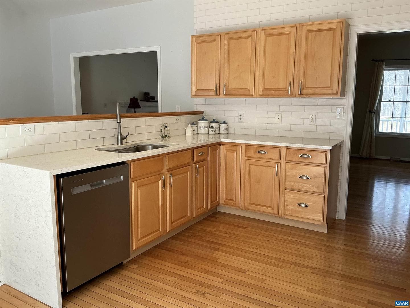 145 Butler Ln photo 15