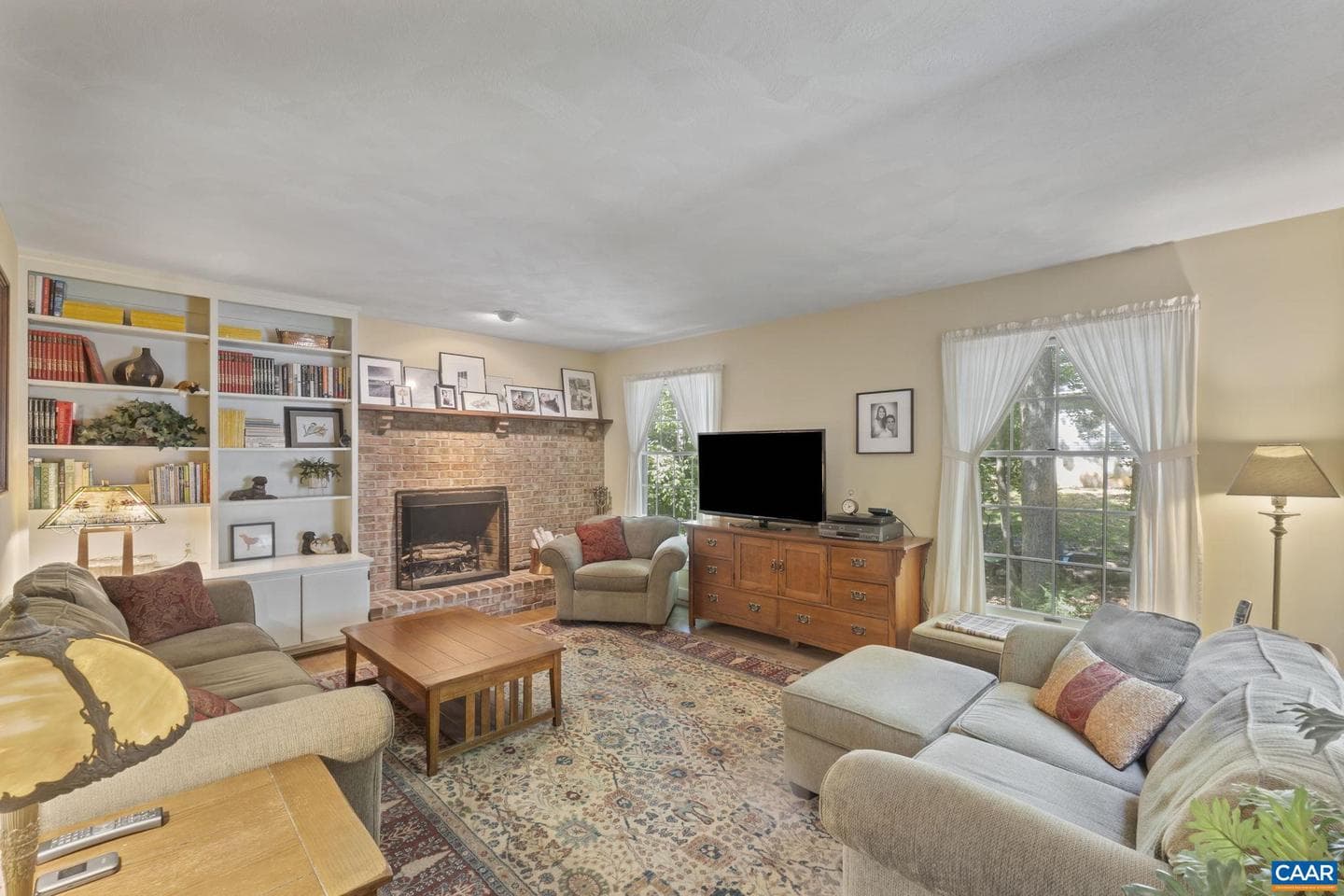 2 Whippoorwill Ln photo 4