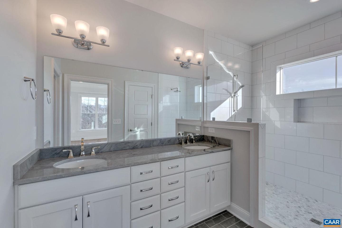 5481 Golf Dr photo 30