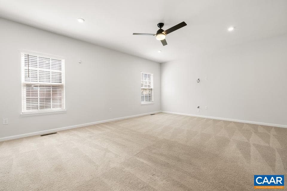 4400 Sunset Dr photo 10