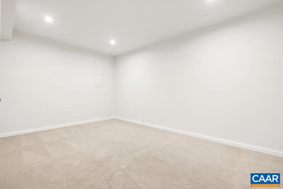 4400 Sunset Dr photo 25