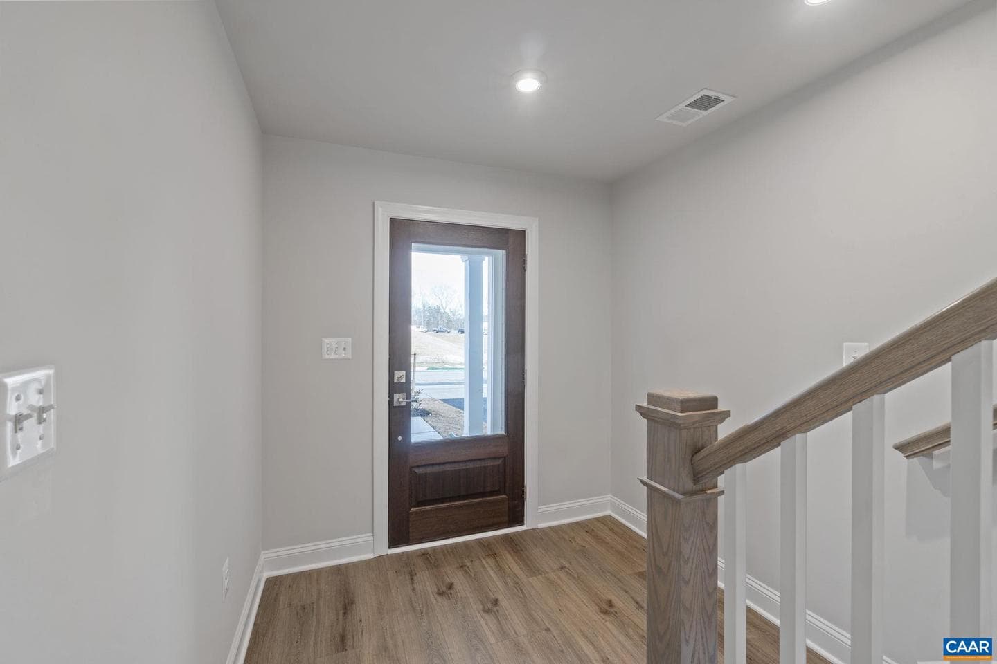 4b-412 Belvedere Blvd photo 3