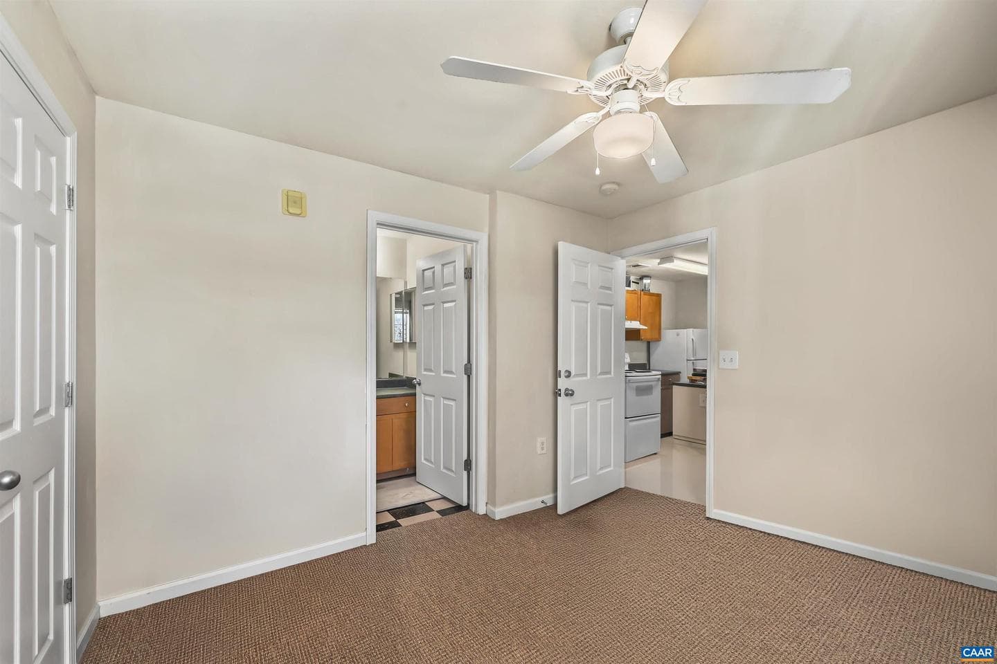 140 Yellowstone Dr #303 photo 13