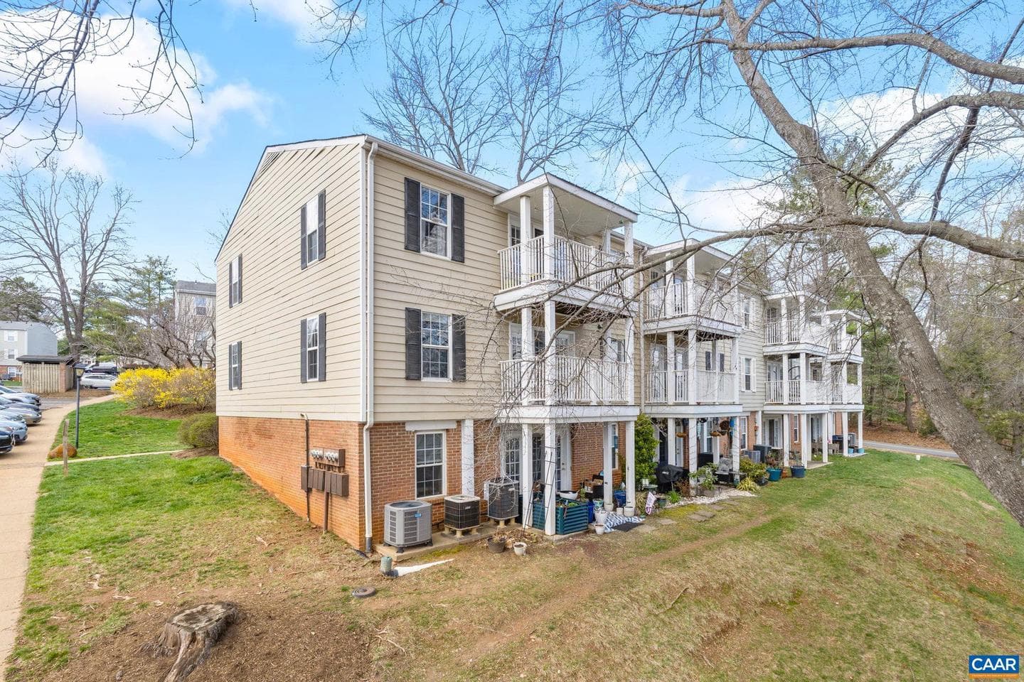 1242 Villa Ln #d photo 21