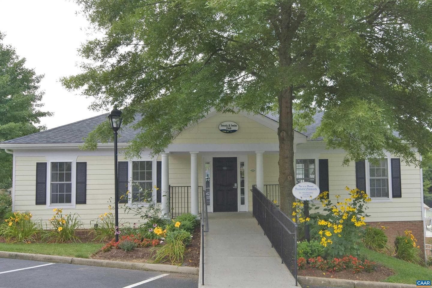 1242 Villa Ln #d photo 23