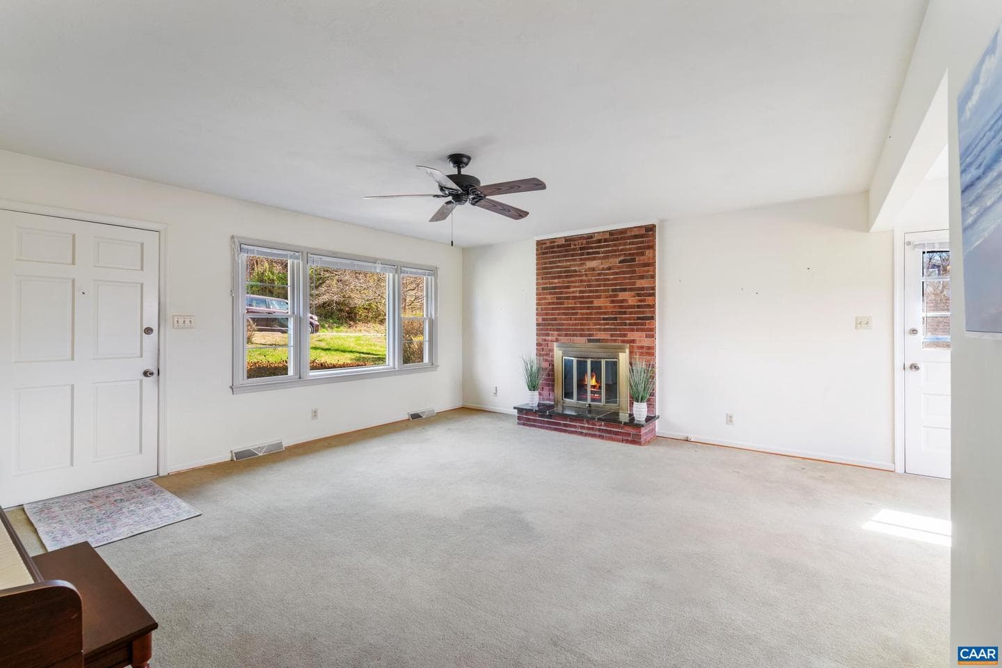 714 Palatine Ave photo 8
