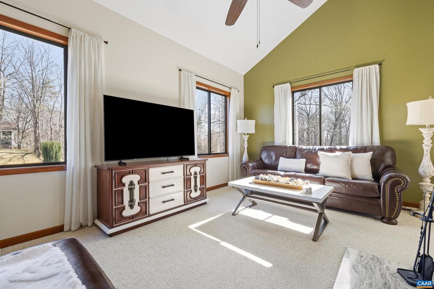5485 Jamestown Ct photo 14