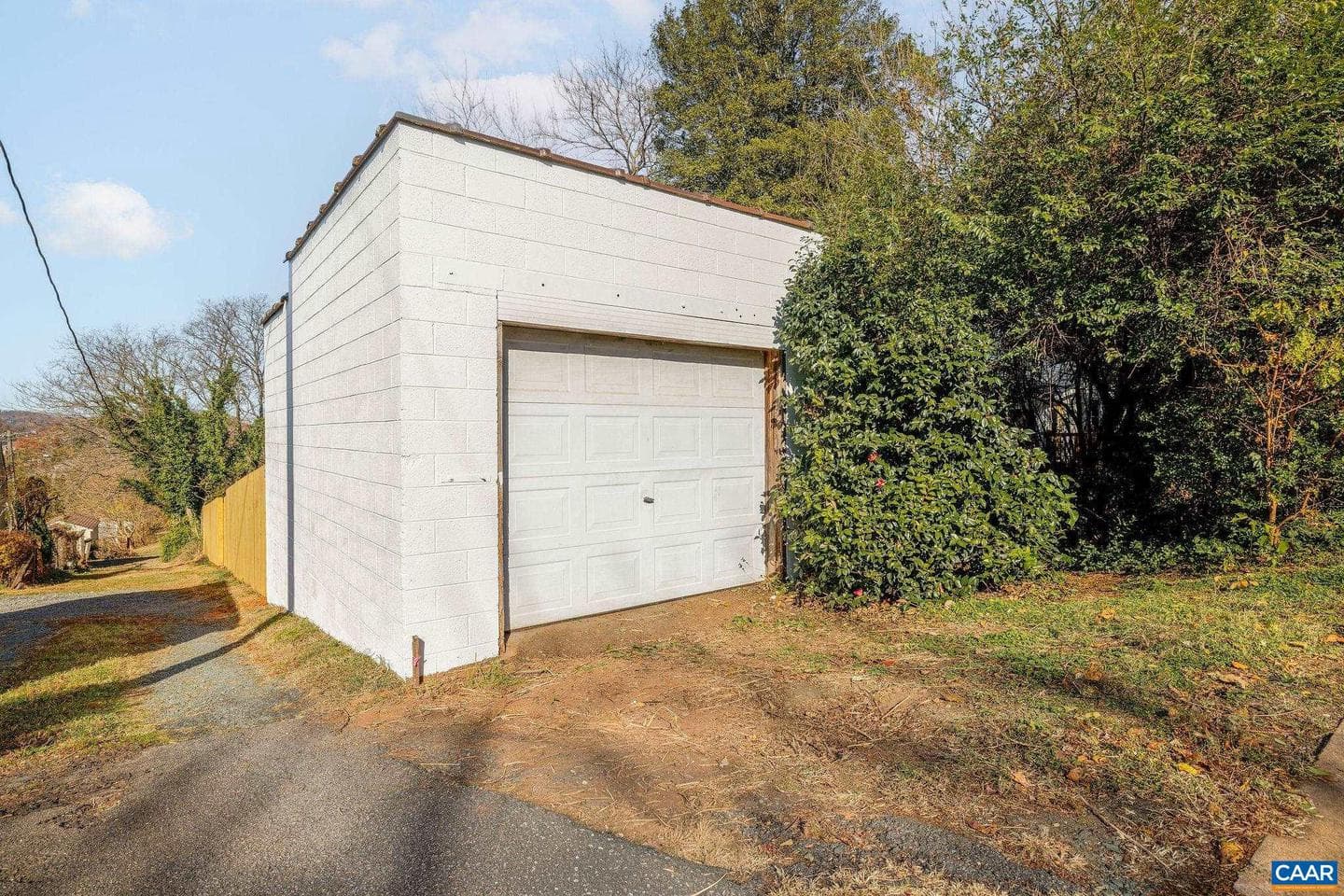 1016 Elliott Ave photo 41