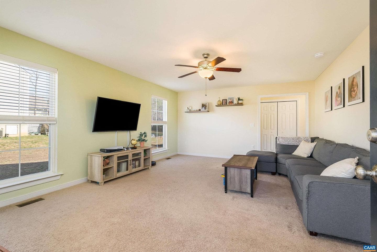 121 Trillium Ln photo 7