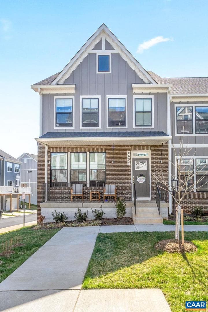 2604 Flora View Dr photo 3