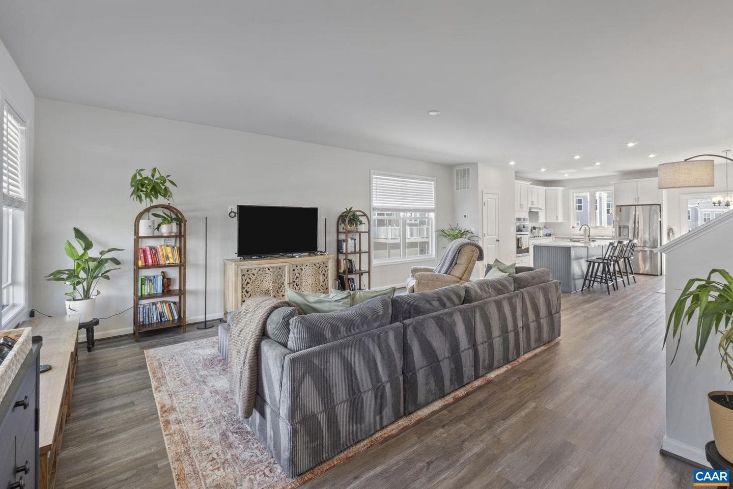 2604 Flora View Dr photo 9