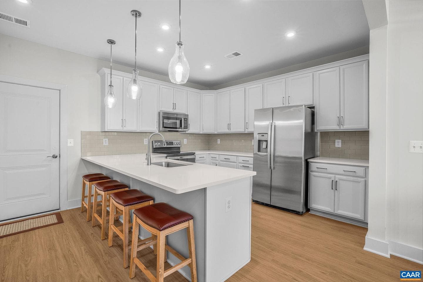 803 Wesley Ln #a photo 10
