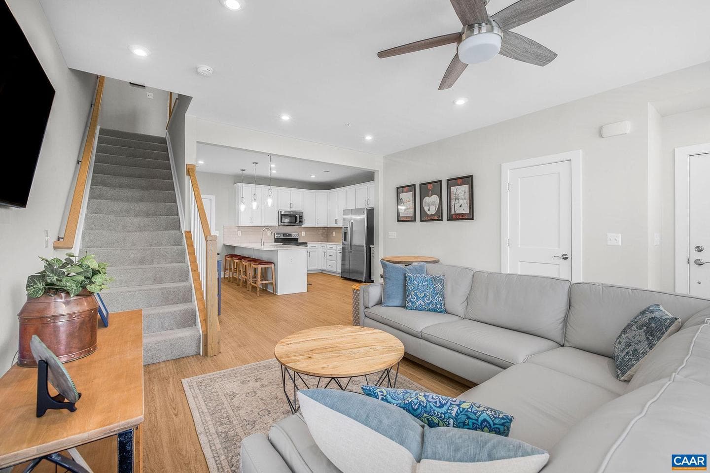 803 Wesley Ln #a photo 17