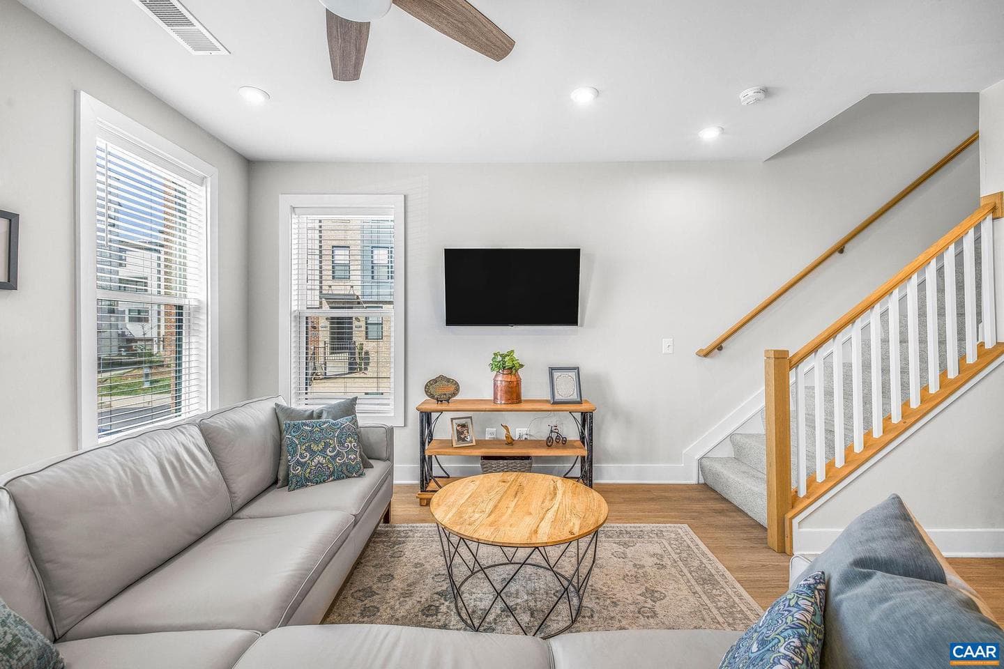 803 Wesley Ln #a photo 7