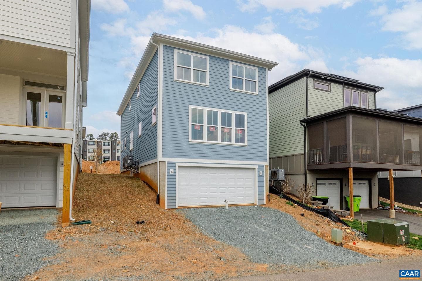 448 Nicholson St photo 28