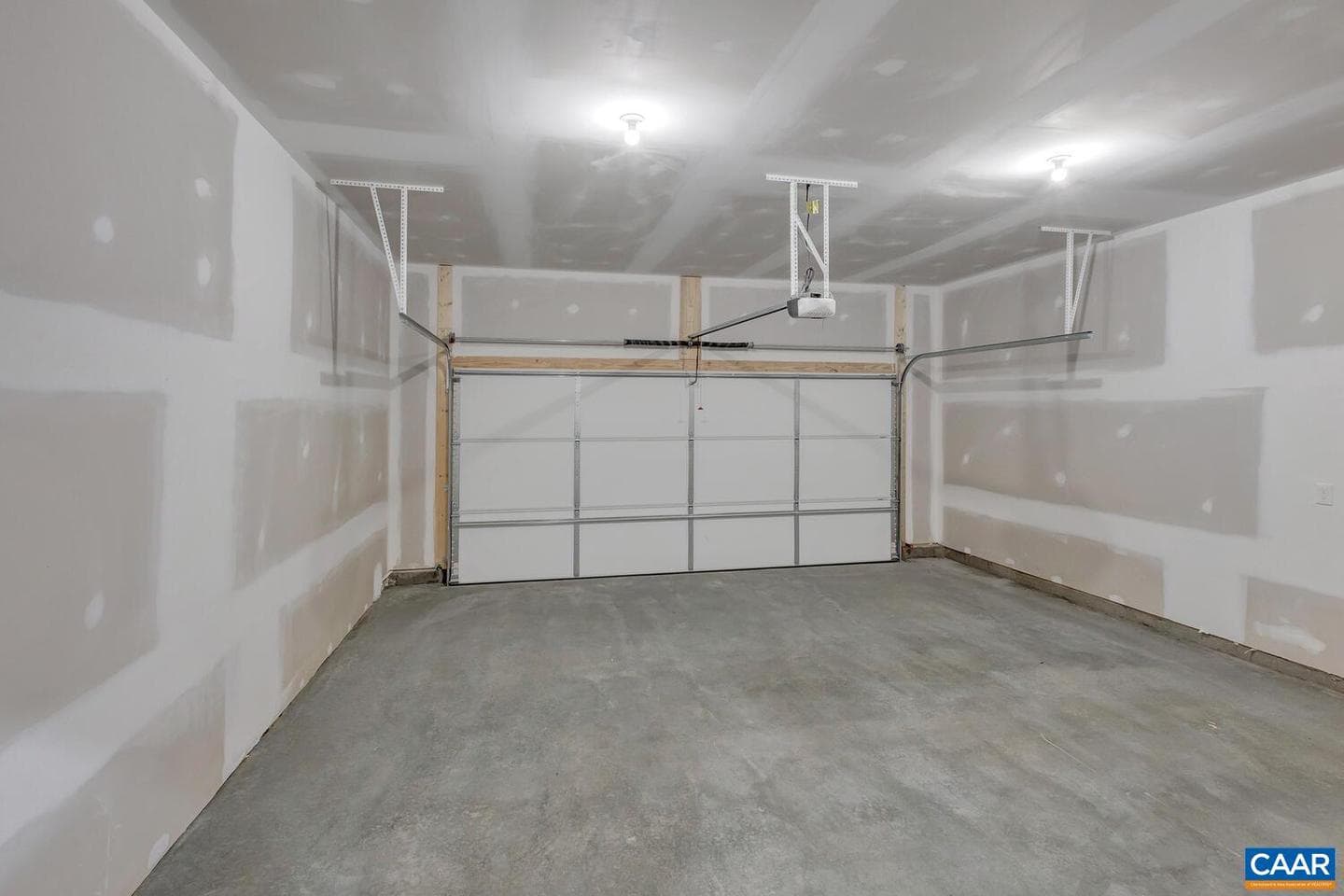 2006 Larkin Ave photo 20