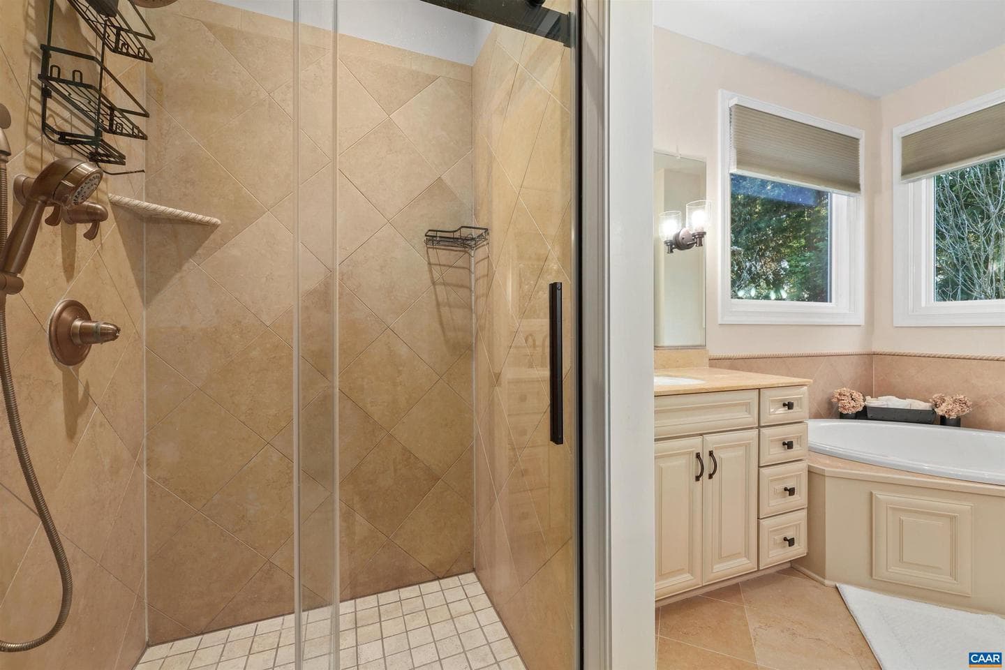 2579 Montgomery Ridge Rd photo 32