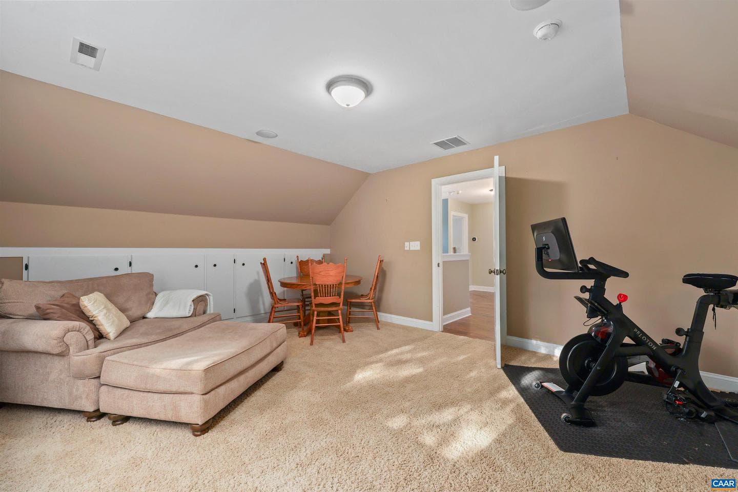 2579 Montgomery Ridge Rd photo 42