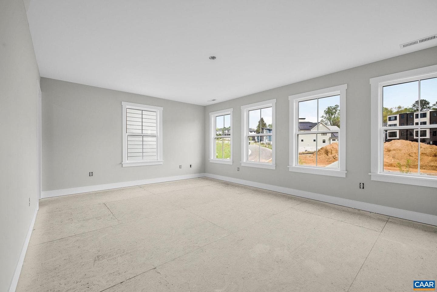 444 Nicholson St photo 18
