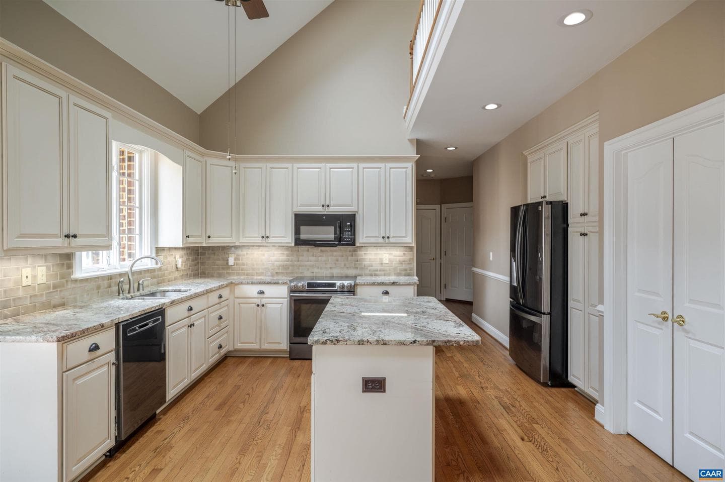 3125 Beau Mont Farm Rd photo 20
