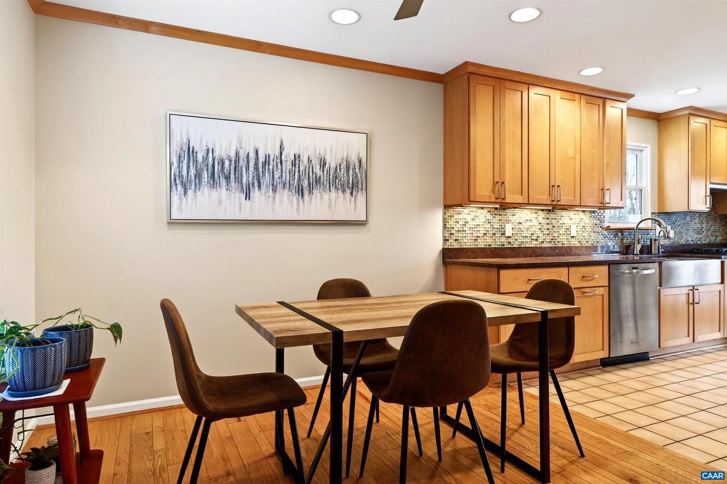 102 Slate Pl photo 11