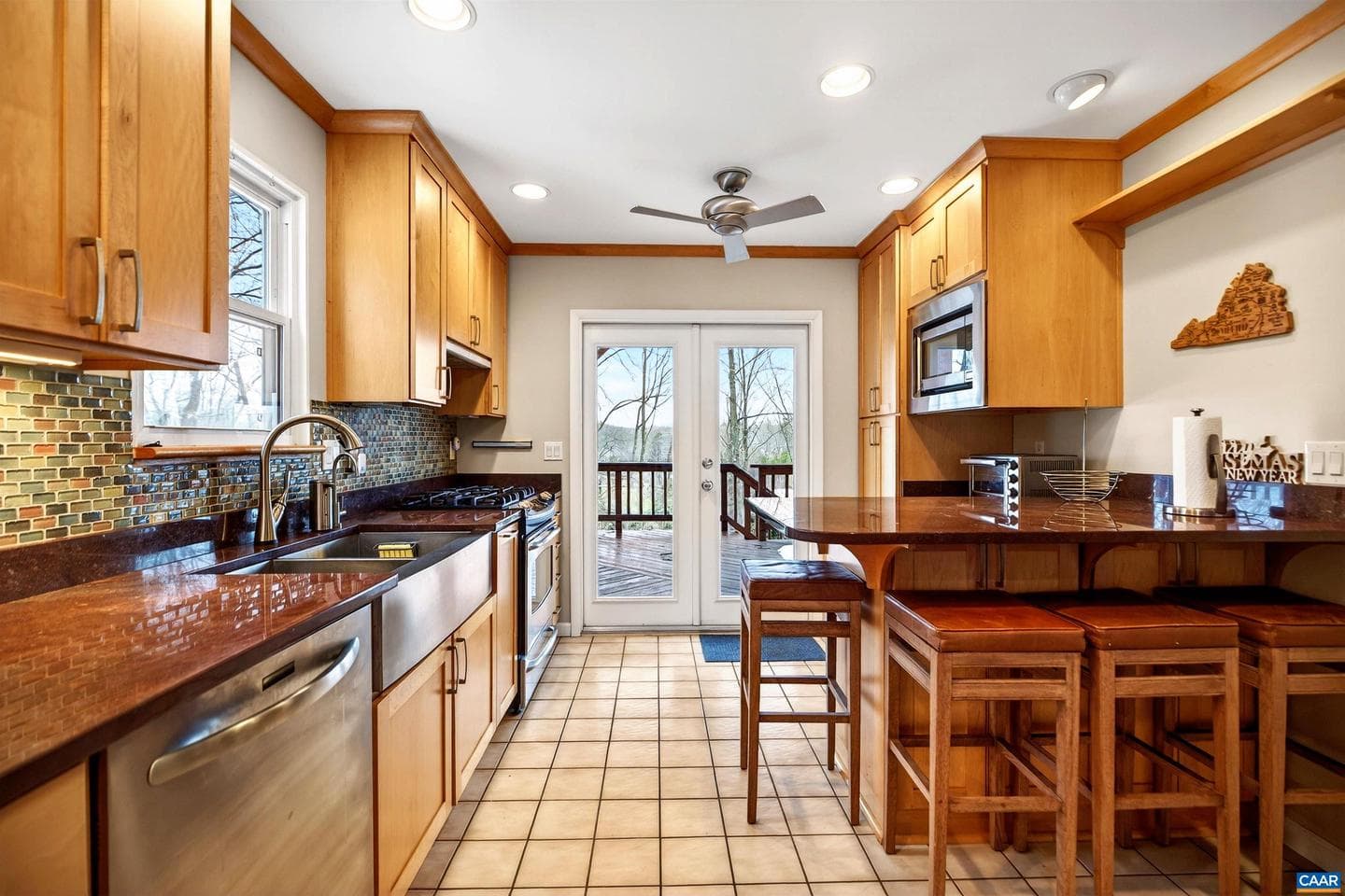 102 Slate Pl photo 12