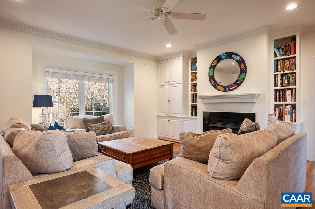 5270 Tanager Woods Dr photo 15