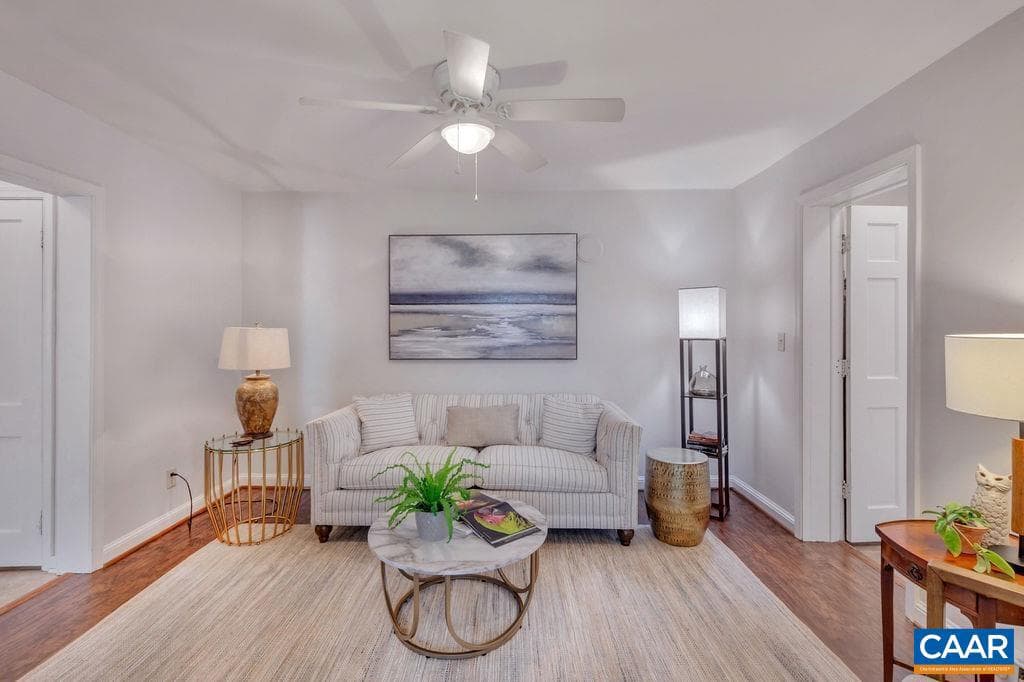 207 Douglas Ave photo 19