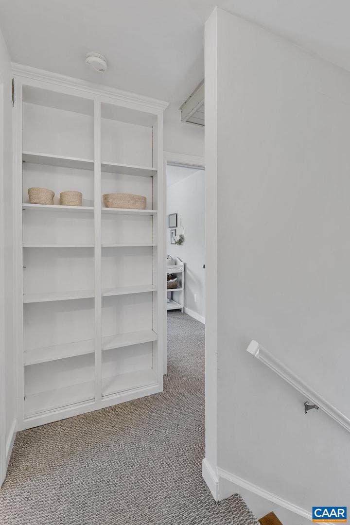 2720 Leeds Ln photo 27