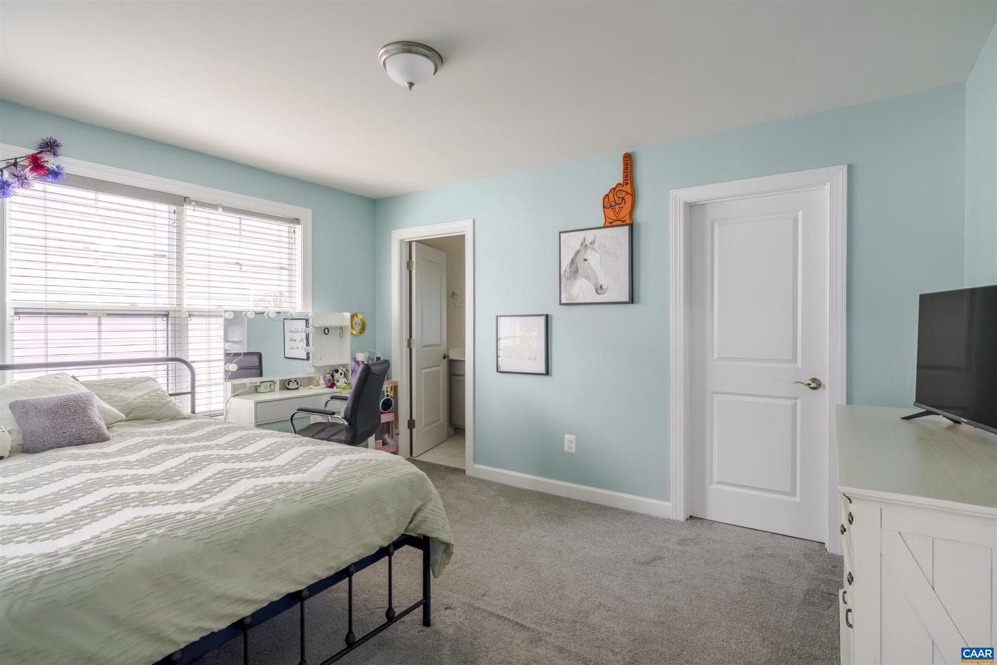 336 Bishopgate Ln photo 29