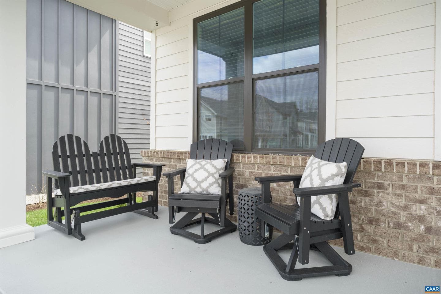 336 Bishopgate Ln photo 4