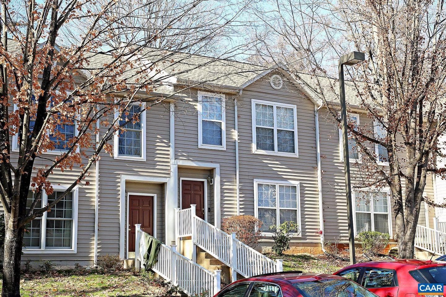 118 Hartford Ct photo 16