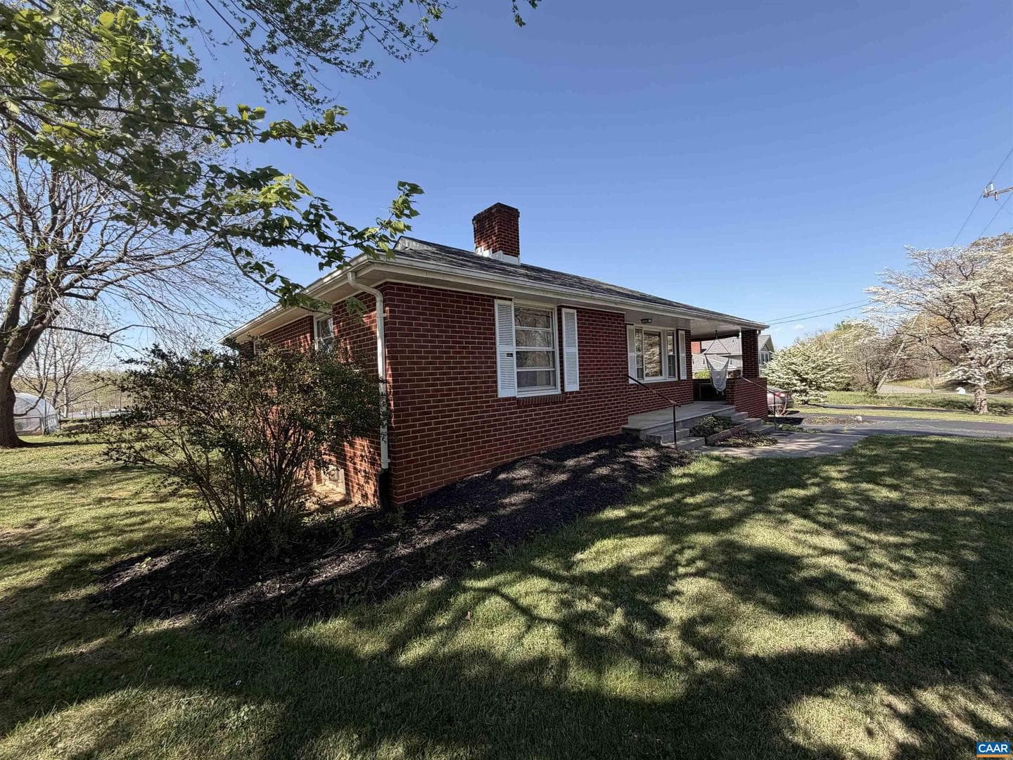 480 Stagecoach Rd photo 4