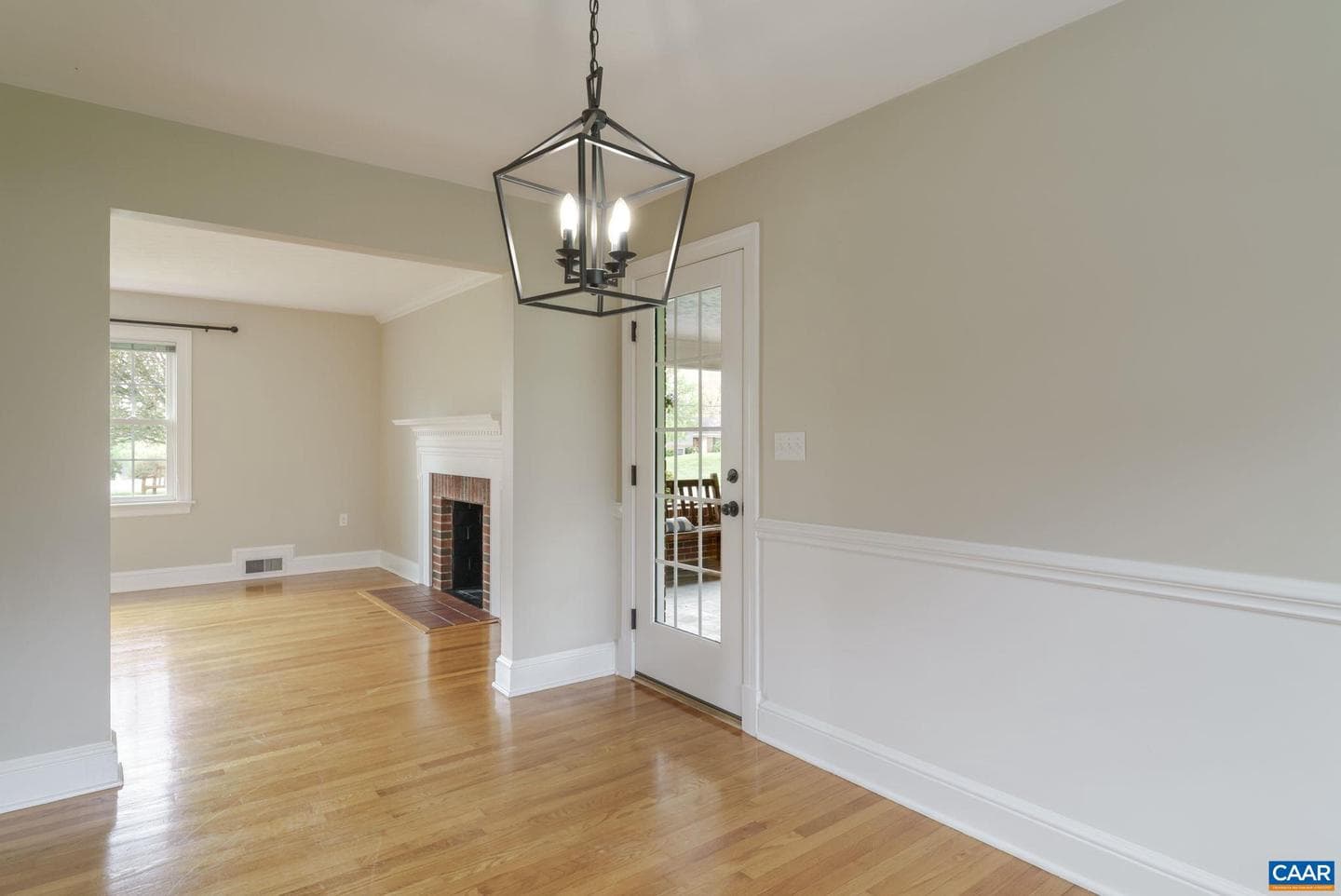 2613 Northfield Rd photo 8