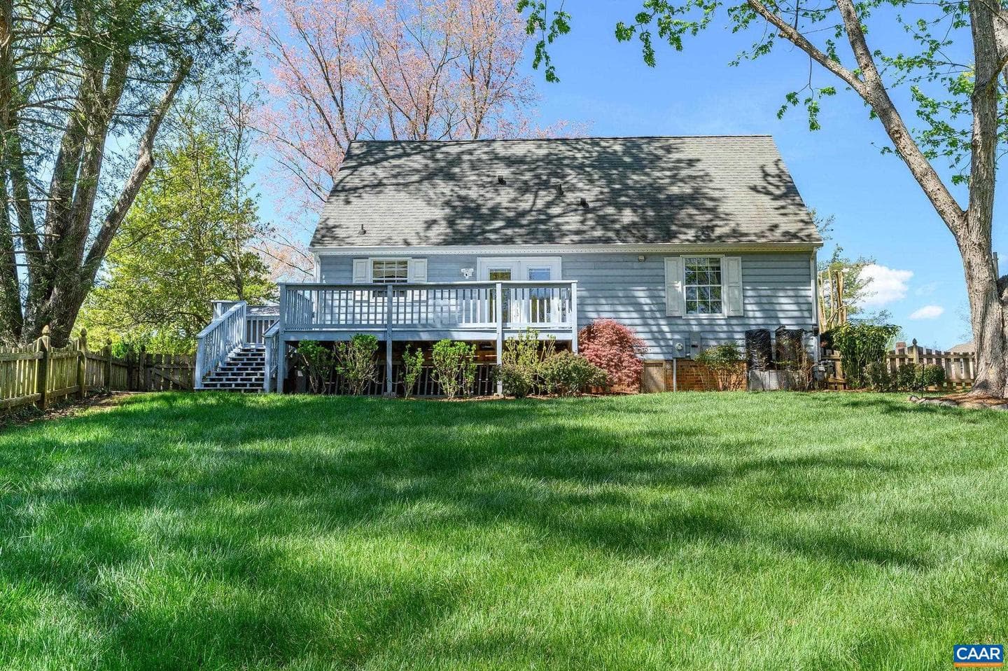 1655 Redwing Ln photo 3