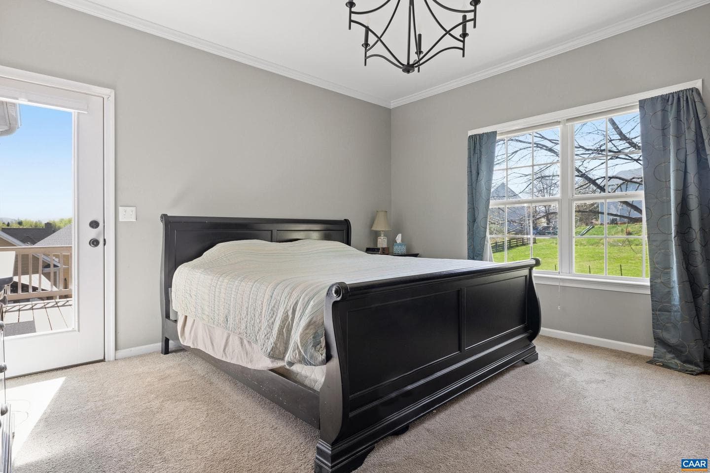1110 Highlands Dr photo 6