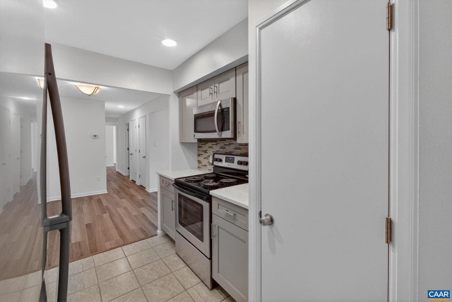 110 Turtle Creek Rd #6 photo 7