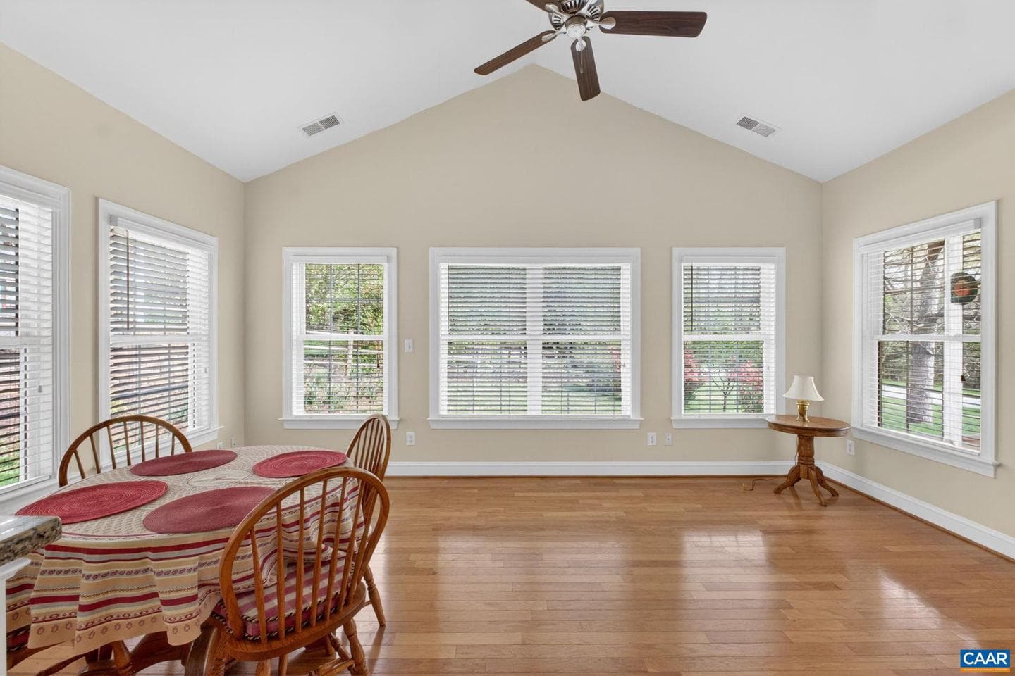 1804 Creekview Ln photo 17