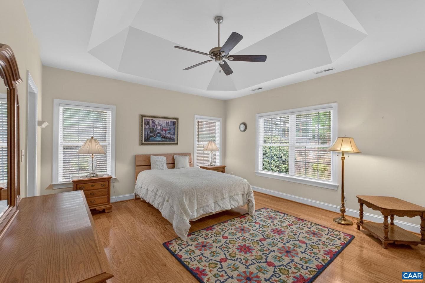 1804 Creekview Ln photo 6