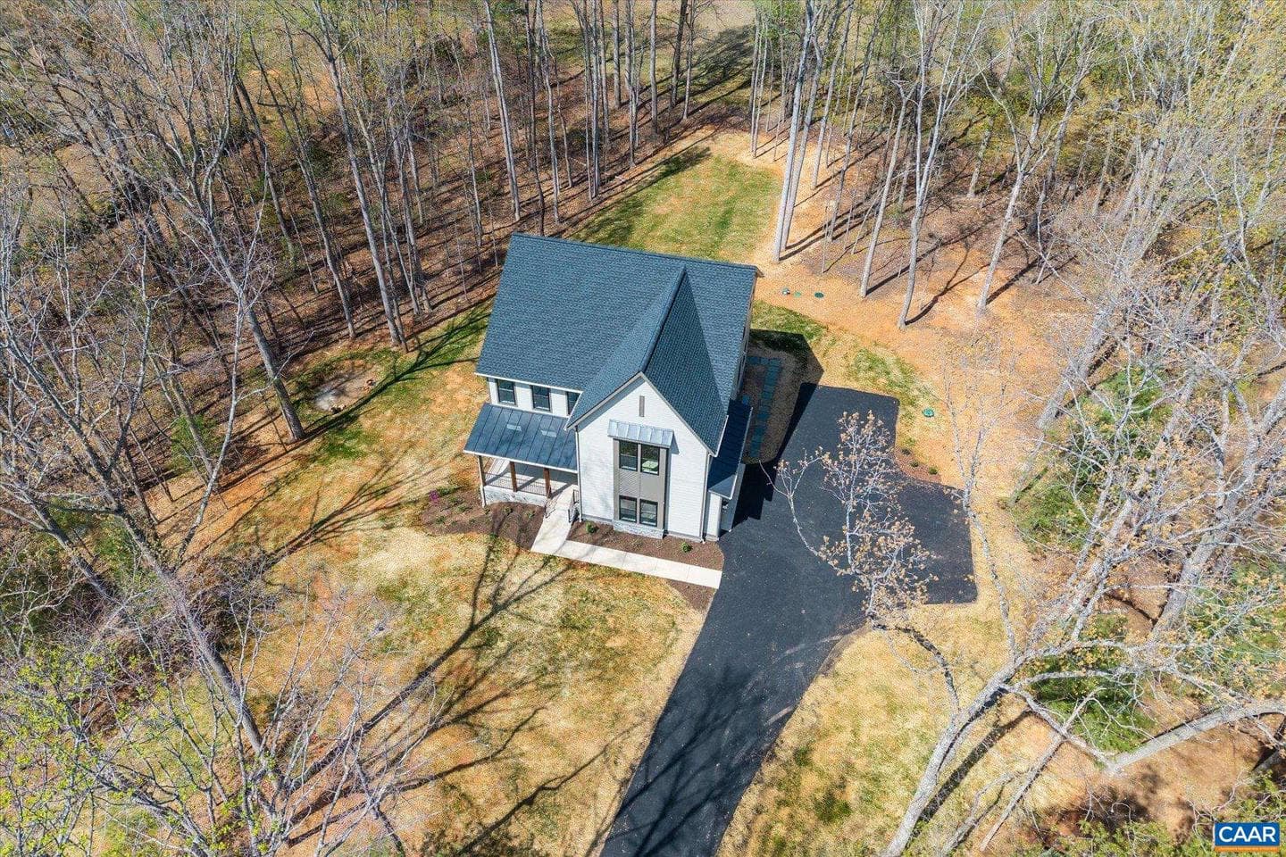 369 Sienna Ln photo 3