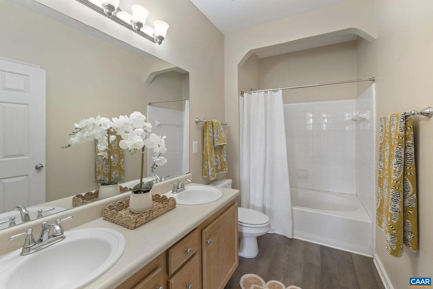 280 Riverbend Dr #1e photo 24