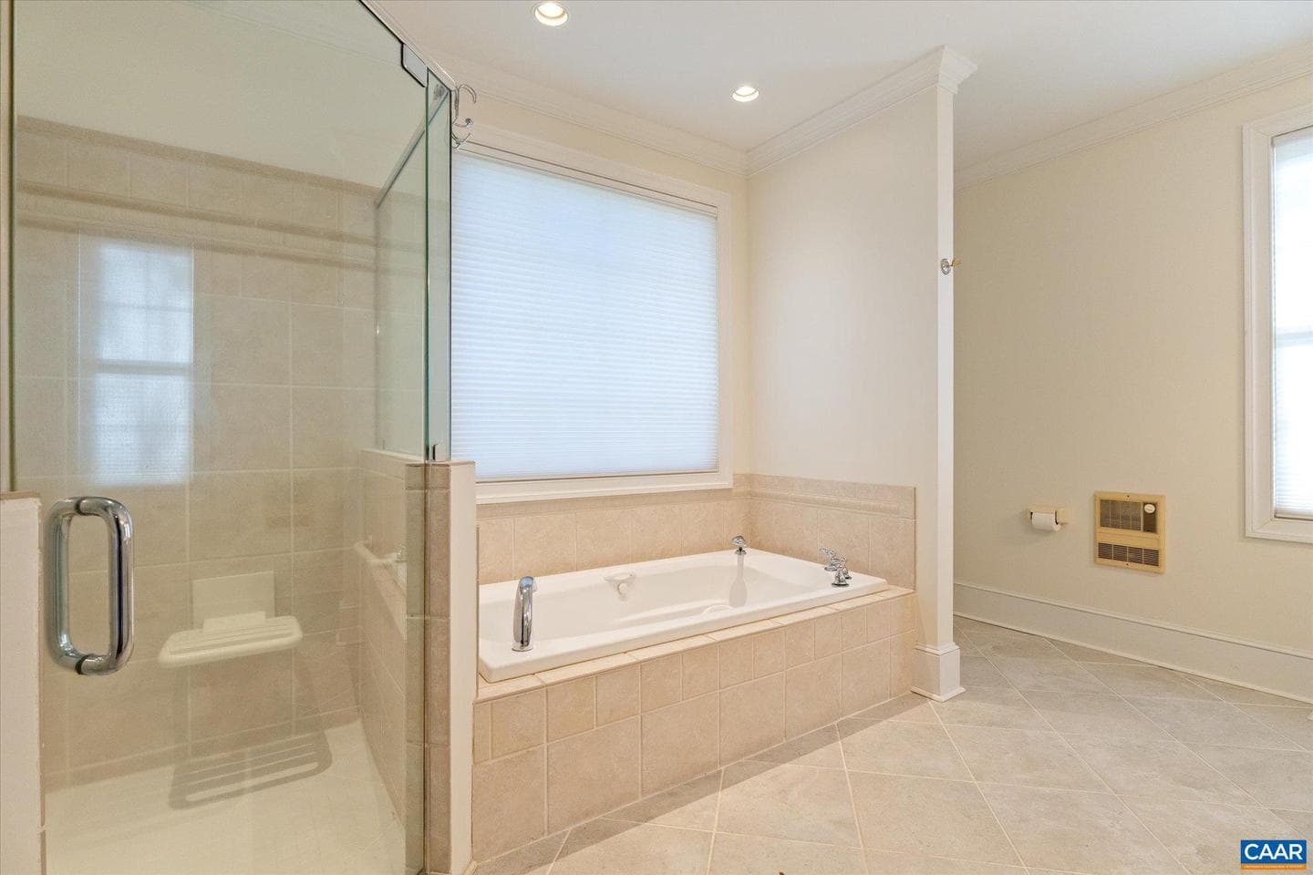 1813 Westerham St photo 49